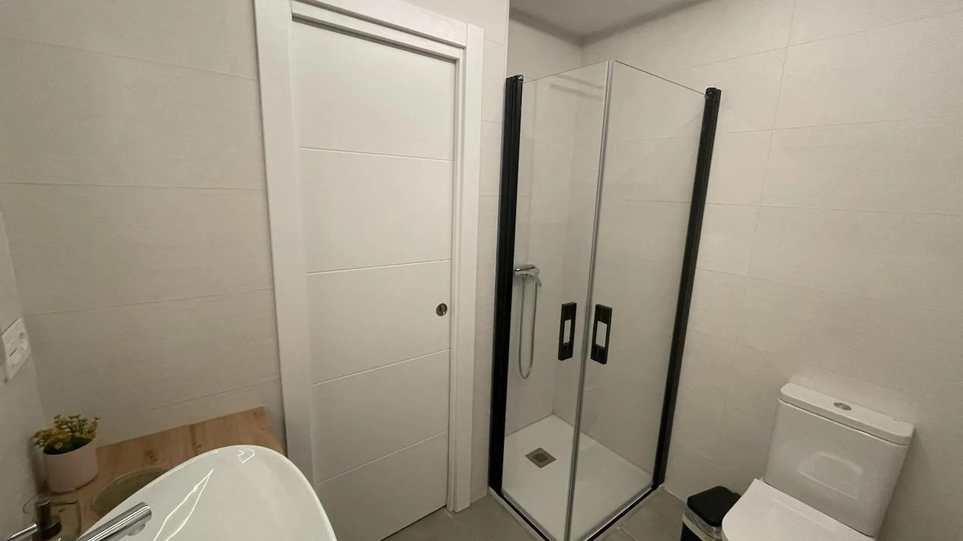 Sdb Lagunillas Malaga Apartment